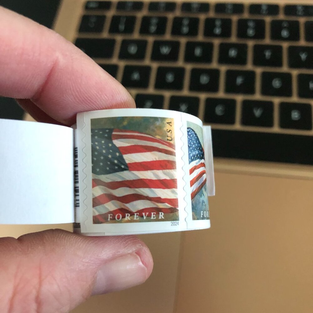 8 Rolls of Genuine USPS Forever Stamps (800 Stamps Total) Free Shipping - Picture 13 of 14